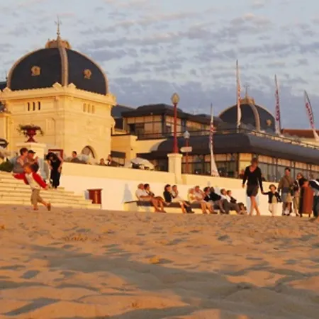 Maison Confort Pour 8 Avec Piscine Securisee, Wifi, A 100m De La Plage, - Fr-1-535-16 Nyaraló