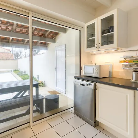 Maison Confort Pour 8 Avec Piscine Securisee, Wifi, A 100m De La Plage, - Fr-1-258-193 Tatil Evi