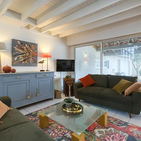 Maison Confort Pour 8 Avec Piscine Securisee, Wifi, A 100m De La Plage, - Fr-1-258-193 * Châtelaillon-Plage
