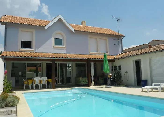 Maison Confort Pour 8 Avec Piscine Securisee, Wifi, A 100m De La Plage, - Fr-1-535-16 Hébergement de vacances *